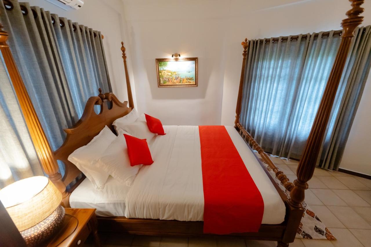 Seacoast Inn Fortkochi Fort Kochi Exterior foto